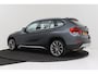 BMW X1 SDrive20i | Trekhaak | Panoramadak | Org NL | Leer | Sportstoelen | Stoelverwarming |