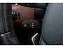 BMW X1 SDrive20i | Trekhaak | Panoramadak | Org NL | Leer | Sportstoelen | Stoelverwarming |