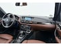 BMW X1 SDrive20i | Trekhaak | Panoramadak | Org NL | Leer | Sportstoelen | Stoelverwarming |