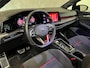 Volkswagen Golf 2.0 GTI CLUBSPORT|301PK|PANO|CAM|HUD|KEYLESS|IQ LIGHTS|H&K|BLINDSPOT|SFEERVER|STUURVERW|STOELVERW|BLACK STYLE|FULL