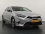 Kia Ceed 1.0 T-GDi MHEV Design Edition Automaat - Navigatie - Camera - JBL - Apple CarPlay/Android Auto - Stoel-/stuurverwarming - Fabrieksgarantie tot 06-2032
