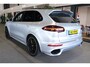 Porsche Cayenne 3.0 S E-Hybrid 416PK Pano Lucht Trek Leder 360 Keyless