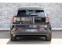 Volvo EX30 P5 Long Range Plus Black Edition Europa 69 kWh | 20" Y-spaaks Glossy Black | Adaptieve Cruise Control | Parkeersensoren voor + achter | Stoel & stuurwiel verwarmd | Elektr. verstelbare voorstoelen |  Harman Kardon Audio |
