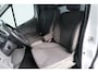 Opel Vivaro 2.5 CDTI L2H1 146PK - N.A.P. Airco, Navi, Trekhaak.