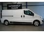 Opel Vivaro 2.5 CDTI L2H1 146PK - N.A.P. Airco, Navi, Trekhaak.