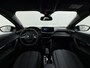 Peugeot 2008 1.2 Hybrid 136 Allure Automaat | Navigatie | Camera voor + achter | Automatische Airco | Adaptieve Cruise control | Stoelverwarming | Apple Carplay