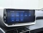 Peugeot 2008 1.2 Hybrid 136 Allure Automaat | Navigatie | Camera voor + achter | Automatische Airco | Adaptieve Cruise control | Stoelverwarming | Apple Carplay