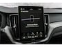 Volvo XC60 T8 Plug-in hybrid AWD Ultra Dark Executive Edition | Luchtvering | 22" | Gelamineerd Glas | Bowers & Wilkins | Stoelmassage & Ventilatie | MY '27 |