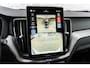 Volvo XC60 T8 Plug-in hybrid AWD Ultra Dark Executive Edition | Luchtvering | 22" | Gelamineerd Glas | Bowers & Wilkins | Stoelmassage & Ventilatie | MY '27 |