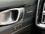 Volvo EX40 Single Motor Extended Range Ultra Black Edition Europa | 82 kWh | Harman Kardon audio | 360 Camera | Panoramadak | Elektrisch verstelbare stoelen met geheugen