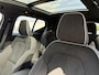Volvo EX40 Single Motor Extended Range Ultra Black Edition Europa | 82 kWh | Harman Kardon audio | 360 Camera | Panoramadak | Elektrisch verstelbare stoelen met geheugen