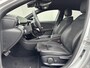 Mercedes-Benz A-klasse 250 e AMG Line Design Plug-in Automaat / Dealer onderhouden / 1e eigenaar / 1.600 kg trekgewicht / Navigatie / Camera / 19" AMG + All Season banden / Matrix Led Beam / Stoelverwarming /