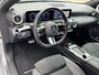 Mercedes-Benz A-klasse 250 e AMG Line Design Plug-in Automaat / Dealer onderhouden / 1e eigenaar / 1.600 kg trekgewicht / Navigatie / Camera / 19" AMG + All Season banden / Matrix Led Beam / Stoelverwarming /
