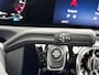 Mercedes-Benz A-klasse 250 e AMG Line Design Plug-in Automaat / Dealer onderhouden / 1e eigenaar / 1.600 kg trekgewicht / Navigatie / Camera / 19" AMG + All Season banden / Matrix Led Beam / Stoelverwarming /