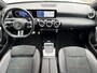 Mercedes-Benz A-klasse 250 e AMG Line Design Plug-in Automaat / Dealer onderhouden / 1e eigenaar / 1.600 kg trekgewicht / Navigatie / Camera / 19" AMG + All Season banden / Matrix Led Beam / Stoelverwarming /