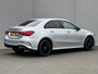 Mercedes-Benz A-klasse 250 e AMG Line Design Plug-in Automaat / Dealer onderhouden / 1e eigenaar / 1.600 kg trekgewicht / Navigatie / Camera / 19" AMG + All Season banden / Matrix Led Beam / Stoelverwarming /