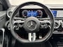 Mercedes-Benz A-klasse 250 e AMG Line Design Plug-in Automaat / Dealer onderhouden / 1e eigenaar / 1.600 kg trekgewicht / Navigatie / Camera / 19" AMG + All Season banden / Matrix Led Beam / Stoelverwarming /