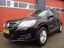 Volkswagen Tiguan 1.4 TSI Comfort&Design 150PK Airco Cruise LMV 6-BAK Pano-Dak NL-Auto Trekhaak Max. trekgewicht geremd 1.800 kg