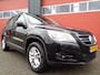 Volkswagen Tiguan 1.4 TSI Comfort&Design 150PK Airco Cruise LMV 6-BAK Pano-Dak NL-Auto Trekhaak Max. trekgewicht geremd 1.800 kg