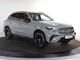 Mercedes-Benz GLC 300e 4MATIC Sport Edition | AMG | Panoramaschuifdak | Premium pakket | Trekhaak | Head-Up | Head-Up | DIGITAL LIGHT |