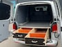 Volkswagen Transporter 150 Pk 7-DSG Dubbele Cabine | Navigatie | 150 pk DSG | Verwarmbare Voorruit | 17" Lichtmetaal