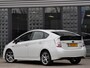 Toyota Prius HYBRID DYNAMIC/ PEARL WHITE/ 100% TOYOTA ONDERHOUDEN