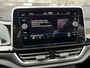Volkswagen T-Roc 1.5 TSi DSG R-LINE - AFN. TREKH. - CAMERA - IQ