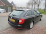 Skoda Superb Combi Skoda Superb 1.6 tdi navigatie xenon airco ecc lmv trekhaak EXPORT PRIJS