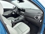 Hyundai Kona Electric EV Premium 64 kWh Lederen bekleding | SOH 95,7% | Navi | ParkeerCamera |