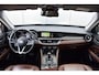 Alfa Romeo Stelvio 2.0 T AWD Super | 310 PK Stage 1 | Trekhaak | Leer | Stuur- en Stoelverw. | Memory