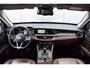 Alfa Romeo Stelvio 2.0 T AWD Super | 310 PK Stage 1 | Trekhaak | Leer | Stuur- en Stoelverw. | Memory