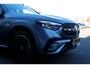 Mercedes-Benz GLC 300e 4MATIC AMG Line*Perfect MB Onderh.*Pano/Digital Light/Luchtvering/Night Pakket/Elek. Trekhaak/360 Camera/ACC met act. Stuurass./Stoelverw./Stuurverw./Treeplanken/20 inch LM*