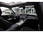 Mercedes-Benz GLC 300e 4MATIC AMG Line*Perfect MB Onderh.*Pano/Digital Light/Luchtvering/Night Pakket/Elek. Trekhaak/360 Camera/ACC met act. Stuurass./Stoelverw./Stuurverw./Treeplanken/20 inch LM*