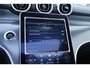 Mercedes-Benz GLC 300e 4MATIC AMG Line*Perfect MB Onderh.*Pano/Digital Light/Luchtvering/Night Pakket/Elek. Trekhaak/360 Camera/ACC met act. Stuurass./Stoelverw./Stuurverw./Treeplanken/20 inch LM*