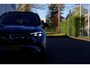Mercedes-Benz GLC 300e 4MATIC AMG Line*Perfect MB Onderh.*Pano/Digital Light/Luchtvering/Night Pakket/Elek. Trekhaak/360 Camera/ACC met act. Stuurass./Stoelverw./Stuurverw./Treeplanken/20 inch LM*