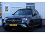 Mercedes-Benz GLC 300e 4MATIC AMG Line*Perfect MB Onderh.*Pano/Digital Light/Luchtvering/Night Pakket/Elek. Trekhaak/360 Camera/ACC met act. Stuurass./Stoelverw./Stuurverw./Treeplanken/20 inch LM*