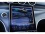 Mercedes-Benz GLC 300e 4MATIC AMG Line*Perfect MB Onderh.*Pano/Digital Light/Luchtvering/Night Pakket/Elek. Trekhaak/360 Camera/ACC met act. Stuurass./Stoelverw./Stuurverw./Treeplanken/20 inch LM*