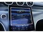 Mercedes-Benz GLC 300e 4MATIC AMG Line*Perfect MB Onderh.*Pano/Digital Light/Luchtvering/Night Pakket/Elek. Trekhaak/360 Camera/ACC met act. Stuurass./Stoelverw./Stuurverw./Treeplanken/20 inch LM*