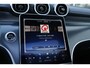 Mercedes-Benz GLC 300e 4MATIC AMG Line*Perfect MB Onderh.*Pano/Digital Light/Luchtvering/Night Pakket/Elek. Trekhaak/360 Camera/ACC met act. Stuurass./Stoelverw./Stuurverw./Treeplanken/20 inch LM*
