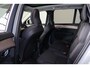 Volvo XC90 T8 Recharge AWD Ultra Dark - Luchtvering - Panorama/schuifdak - IntelliSafe Assist & Surround - 360º Camera - Harman/Kardon audio - Adaptieve LED koplampen - Verwarmde voorstoelen, stuur & achterbank - Parkeersensoren voor & achter - Elektr. bedienb. voorstoelen met geheugen - Head up display - Draadloze tel. lader - Extra getint glas - Inklapbare trekhaak - 21' LMV