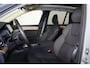 Volvo XC90 T8 Recharge AWD Ultra Dark - Luchtvering - Panorama/schuifdak - IntelliSafe Assist & Surround - 360º Camera - Harman/Kardon audio - Adaptieve LED koplampen - Verwarmde voorstoelen, stuur & achterbank - Parkeersensoren voor & achter - Elektr. bedienb. voorstoelen met geheugen - Head up display - Draadloze tel. lader - Extra getint glas - Elektr. inklapbare trekhaak - 21' LMV