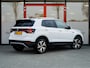 Volkswagen T-Cross 1.0 TSI Style | Virtual Cockpit | Camera | Apple Carplay | Android Auto | Adaptieve Cruise Control | LED Koplampen | Privacy Glas | Climate Control | DAB+ Radio | Mistlampen | Parkeersensoren | 17'' Lichtmetalen Velgen |