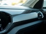 Volkswagen T-Cross 1.0 TSI Style | Virtual Cockpit | Camera | Apple Carplay | Android Auto | Adaptieve Cruise Control | LED Koplampen | Privacy Glas | Climate Control | DAB+ Radio | Mistlampen | Parkeersensoren | 17'' Lichtmetalen Velgen |