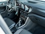 Volkswagen T-Cross 1.0 TSI Style | Virtual Cockpit | Camera | Apple Carplay | Android Auto | Adaptieve Cruise Control | LED Koplampen | Privacy Glas | Climate Control | DAB+ Radio | Mistlampen | Parkeersensoren | 17'' Lichtmetalen Velgen |