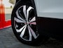 Volkswagen T-Cross 1.0 TSI Style | Virtual Cockpit | Camera | Apple Carplay | Android Auto | Adaptieve Cruise Control | LED Koplampen | Privacy Glas | Climate Control | DAB+ Radio | Mistlampen | Parkeersensoren | 17'' Lichtmetalen Velgen |