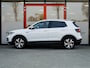 Volkswagen T-Cross 1.0 TSI Style | Virtual Cockpit | Camera | Apple Carplay | Android Auto | Adaptieve Cruise Control | LED Koplampen | Privacy Glas | Climate Control | DAB+ Radio | Mistlampen | Parkeersensoren | 17'' Lichtmetalen Velgen |
