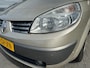 Renault Scenic 2.0 met nieuwe APK! Cruise control, trekhaak, PDC achter