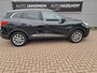 Renault Kadjar 1.2 TCe Intens Automaat | Clima | Cruise | Verwarmde Voorruit | LM Velgen | Trekhaak | Keyless | Privacy glas | RIJKLAARPRIJS INCL 12 MAANDEN GARANTIE EN BEURT