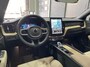 Volvo XC60 T8 Plug-in hybrid Ultra Dark | Luchtvering | Head-Up | 360° Camera | Trekhaak | ACC | harman/kardon