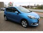 Renault Scenic 1.2-116pk TCe Dynamique. Praktische en ruime wagen ! Autm. airco dual, navigatie, trekhaak, metallic lak, panoramadak, in hoogte verstelb. voorstoelen, telefoonvoorb., cruise control etc.